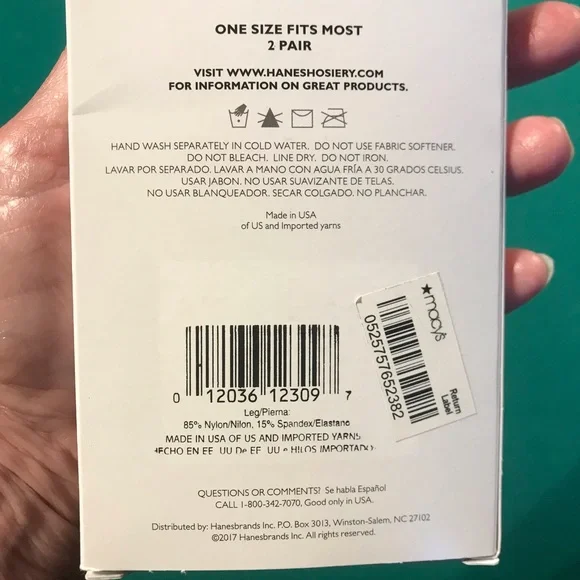 Hanes 2-pack sheer toe knee high hoseiry - Picture 5 of 5